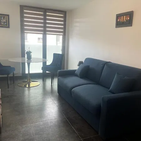 Studio Tres Agreable Neuilly-sur-Marne Buitenkant foto