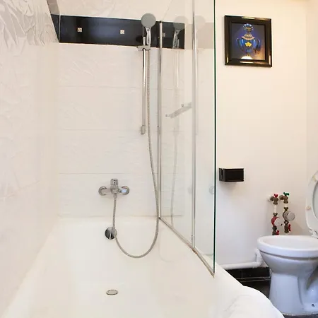 Studio Tres Agreable Neuilly-sur-Marne Buitenkant foto